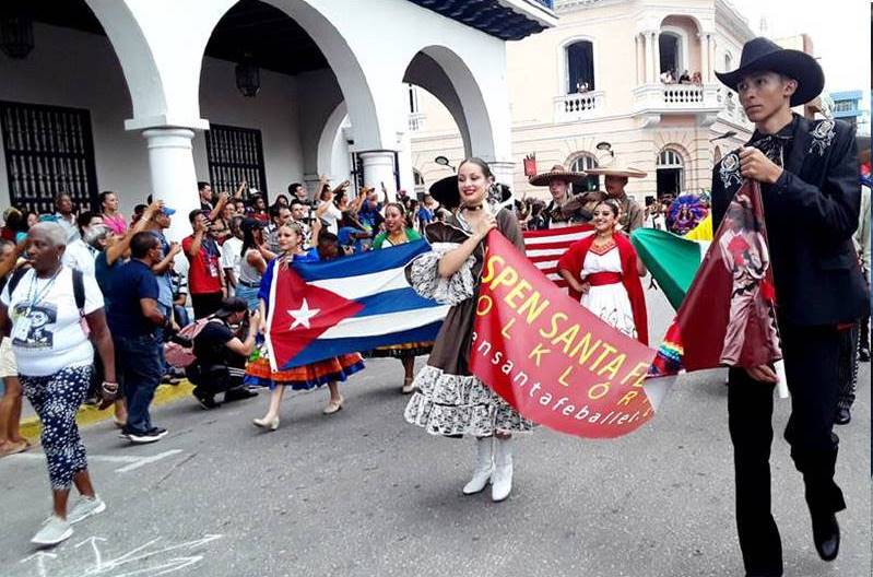 Desfile de la Serpiente del Festival del Caribe 2023