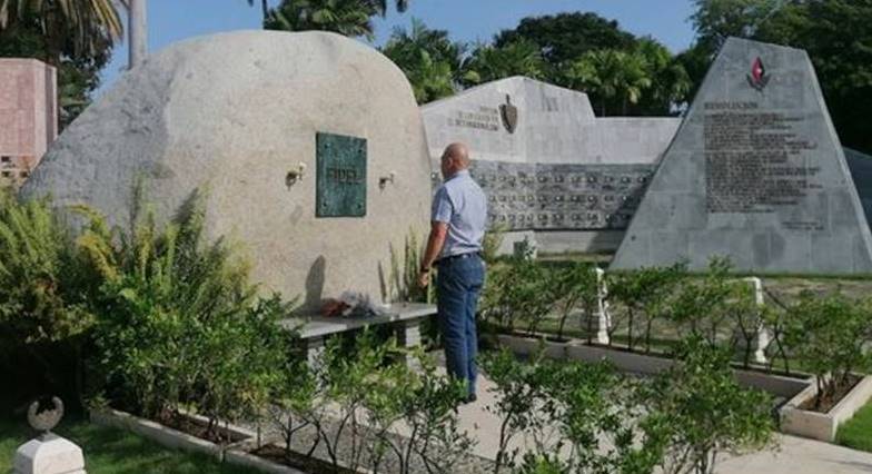 Roberto Morales Ojeda en visita de trabajo a Santiago de Cuba