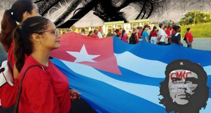 Marcha de jóvenes en reafirmación revolucionaria en Santiago de Cuba