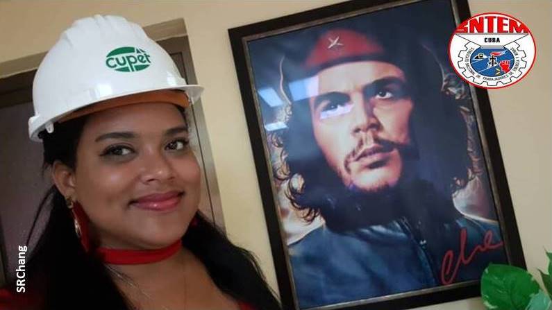 La joven Yissell Menéndez Despaigne, secretaria general del sindicato de los trabajadores de energía y minas en Santiago de Cuba