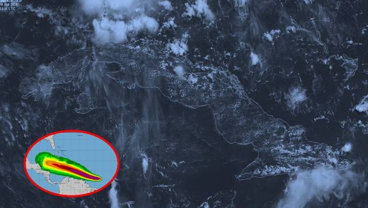 Beryl por el sur del Mar Caribe oriental en Temporada Ciclónica 2024