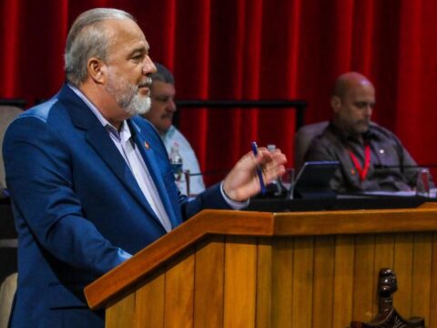 https://www.granma.cu/cuba/2024-07-17/presentan-informe-sobre-los-avances-del-plan-de-accion-del-gobierno