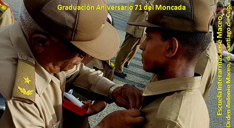 Graduación 71 del Moncada de la Escuela Interarmas "José Maceo", "Orden Antonio Maceo". Foto: Santiago Romero Chang