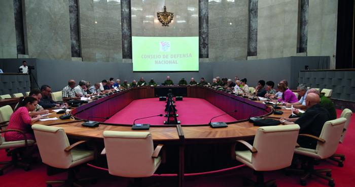 Se indicó diseñar una estrategia para la recuperación de los cultivos varios. Foto: Estudios Revolución