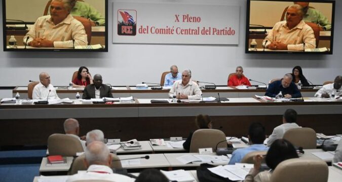 X Pleno del Comité Central del Partido Comunista de Cuba