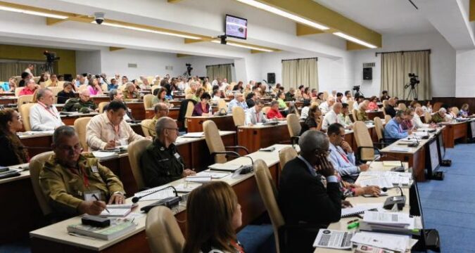 Buró Político en X Pleno del Comité Central
