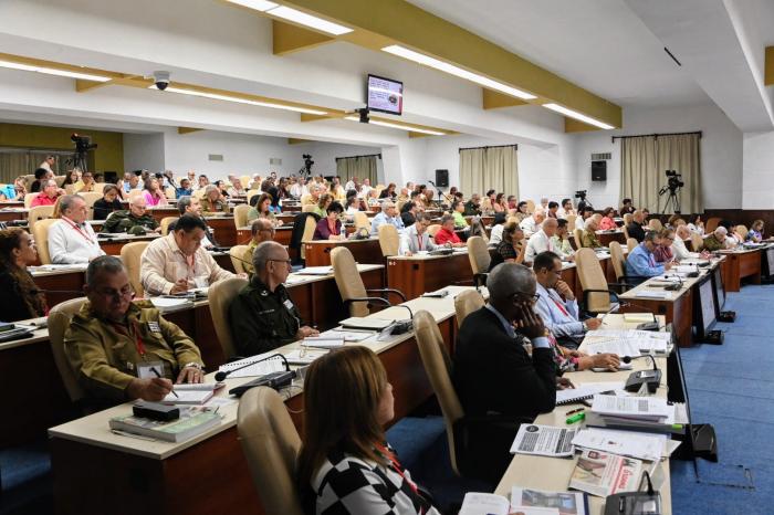 Buró Político en X Pleno del Comité Central