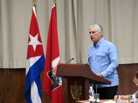 Defender la unidad es la prioridad, porque la existencia misma de la Revolución depende de ella