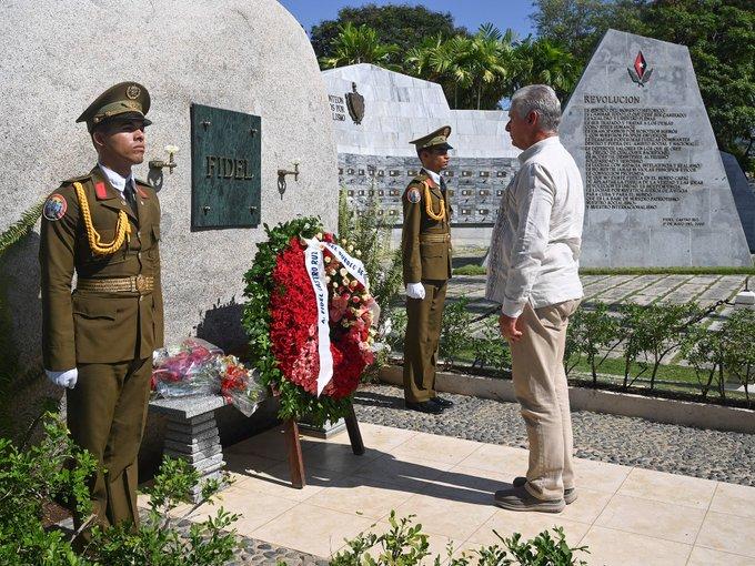 Fidel es eterno