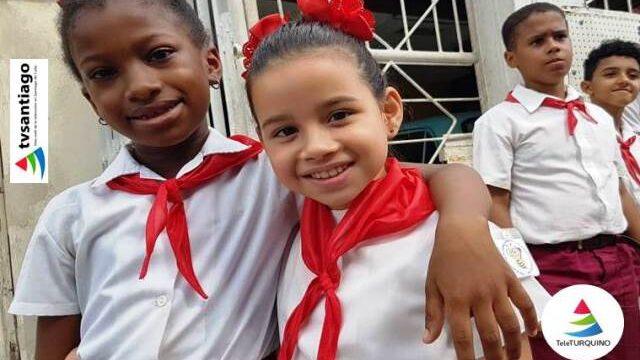 Más de 1200 instituciones educativas iniciaron el curso escolar 2025-2026 en Santiago de Cuba.